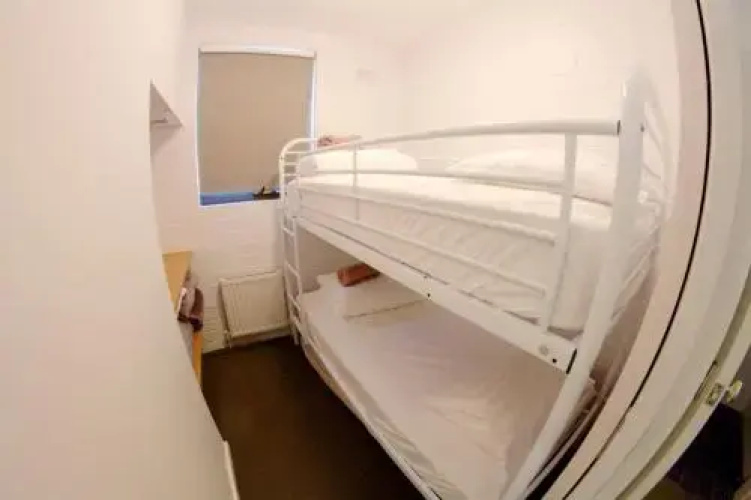 Snow Ski Apartments 25
