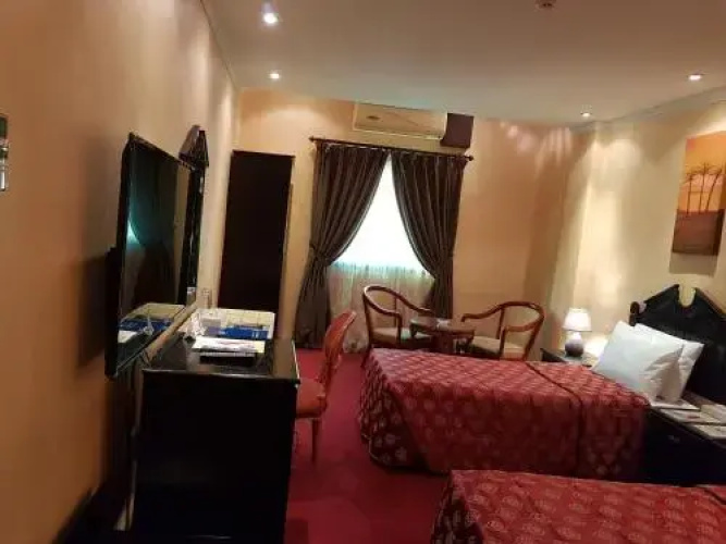 Sahara Hotel