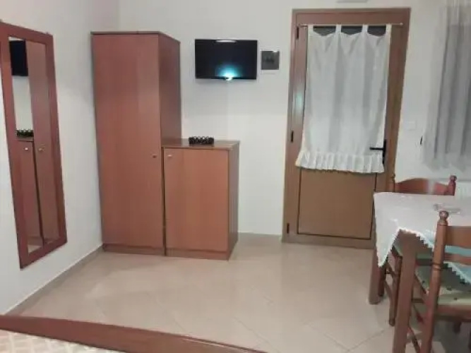 Avgi