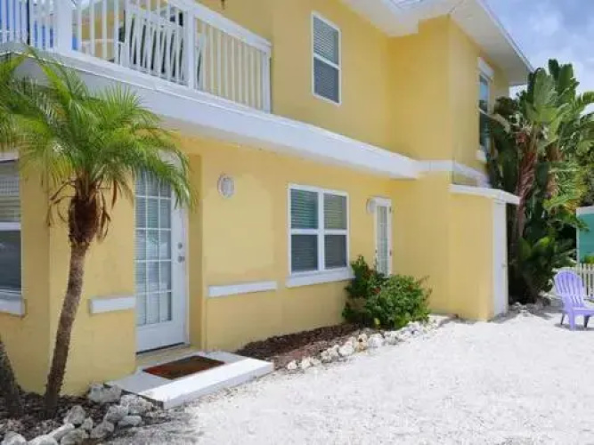 Lazy Daisy Three - 3 Br Home