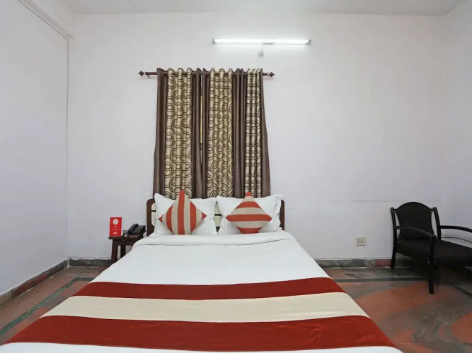 Rishi Home Stay