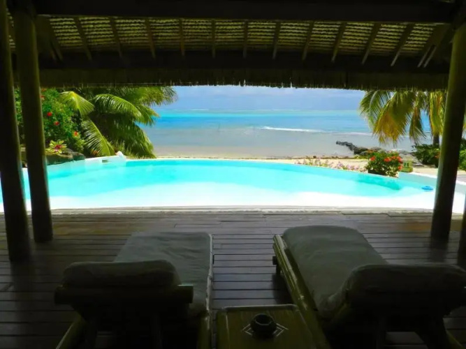 Enjoy Villa Pool and Beach