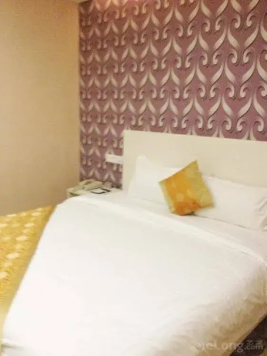 Salinna Holiday Hotel