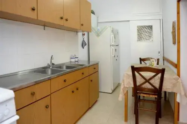 Anna Rooms