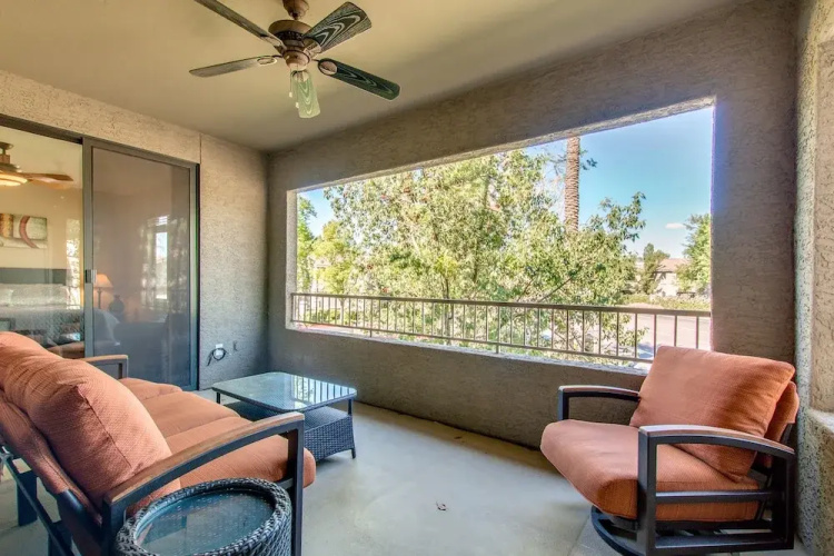 100th Street - 2 Br condo by RedAwning