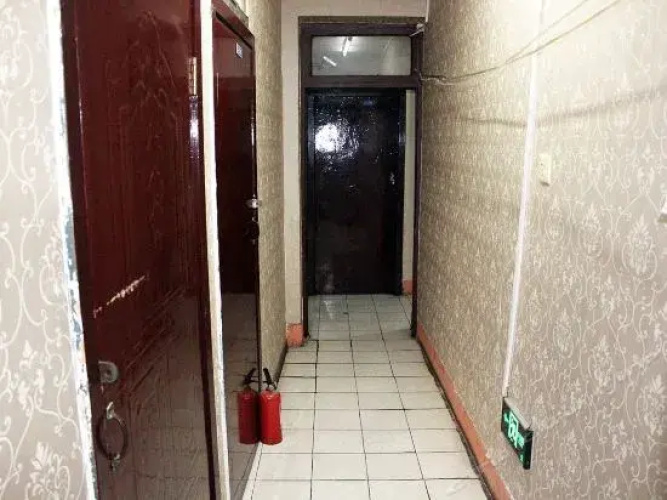 Yanhong Guesthouse