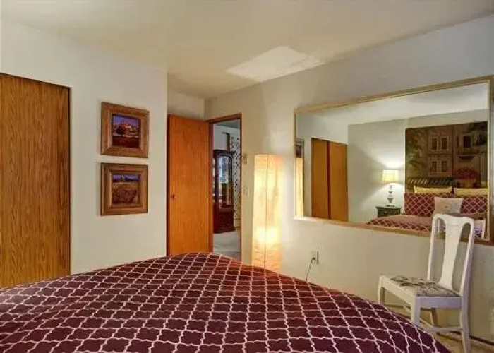 Phinney Suites Retreat