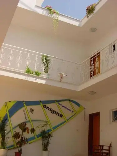 Glaros Studios