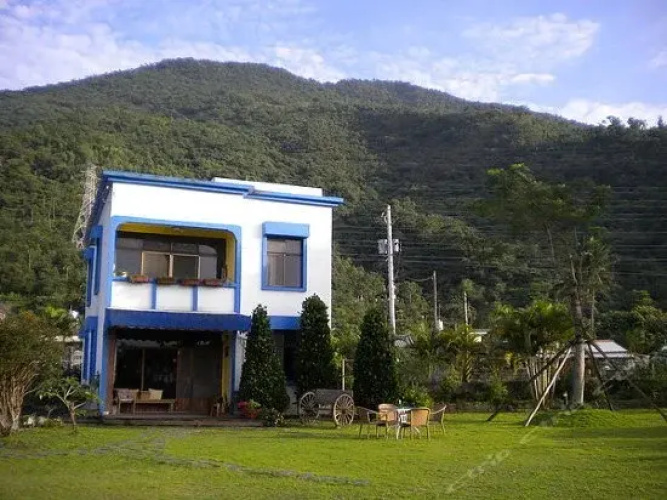 Whitesun Travel Resort