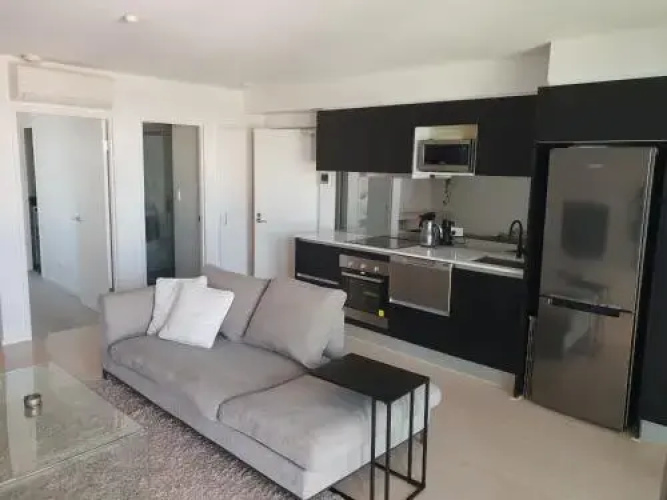 Modern Northbridge Apartment