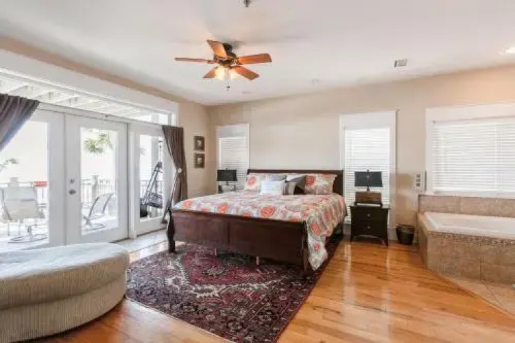 8515 Surf Dr Condo Unit 3