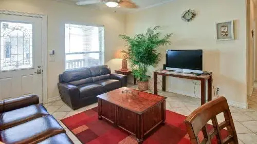 Escape Condominiums #8