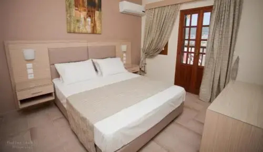 Aphrodite Luxury Studios & Apartments