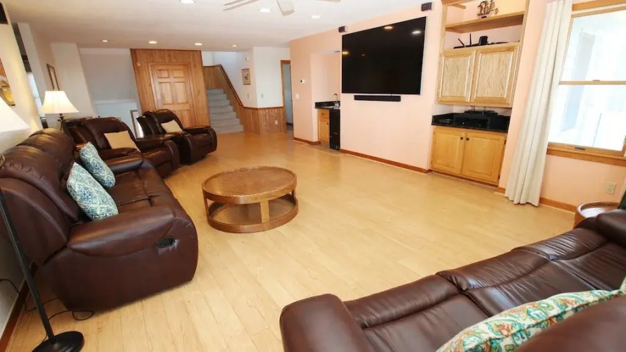 1 Atlantic Ocean Blue - 8 Br Home