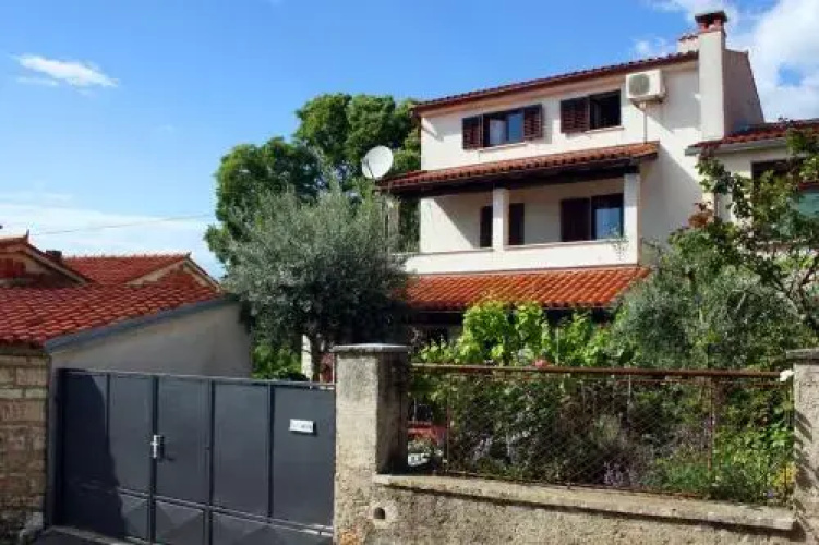 Holiday Home Divna