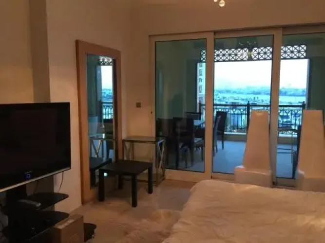 Yanjoon Holiday Homes - Marina Residence