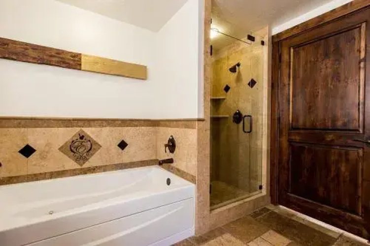 Alpine Haven at Hyatt Centric - 1 Br Condo