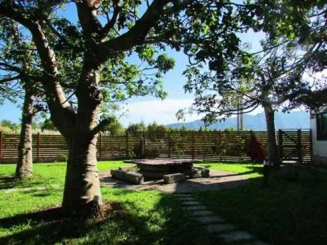 Hualien Country Lodge(遠山林舍民宿)