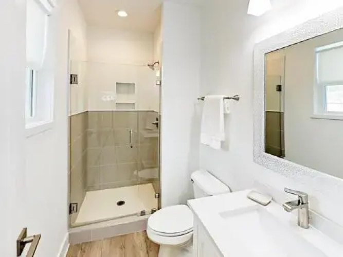 Lischey - 3 Br Home