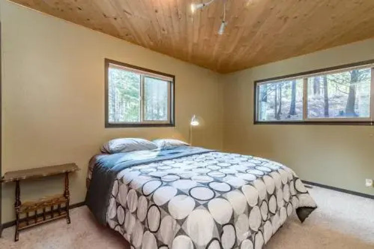 1140 View Cir Home - 3 Br home by RedAwning