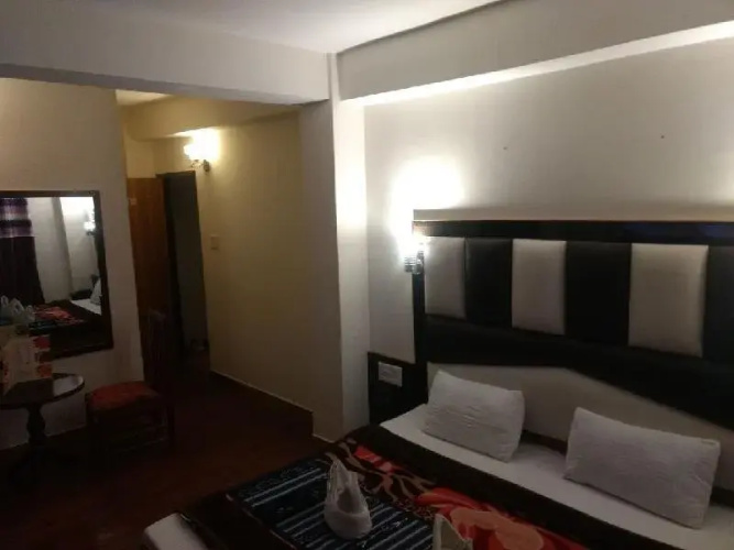 Hotel Laljee