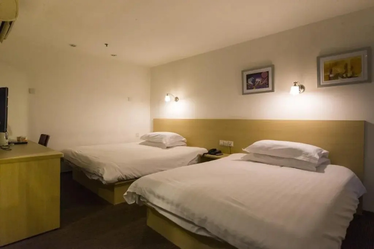 Home Inn Beijing Anzhen Bridge