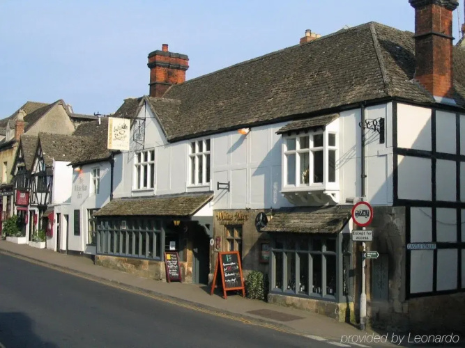 The White Hart - Inn
