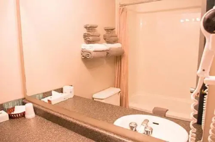 Adobe Inn