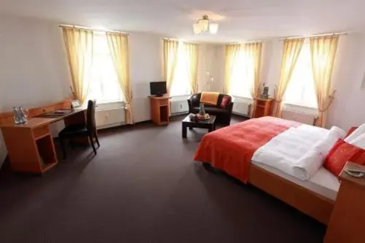 Gasthaus & Hotel "Zum Hirschen"