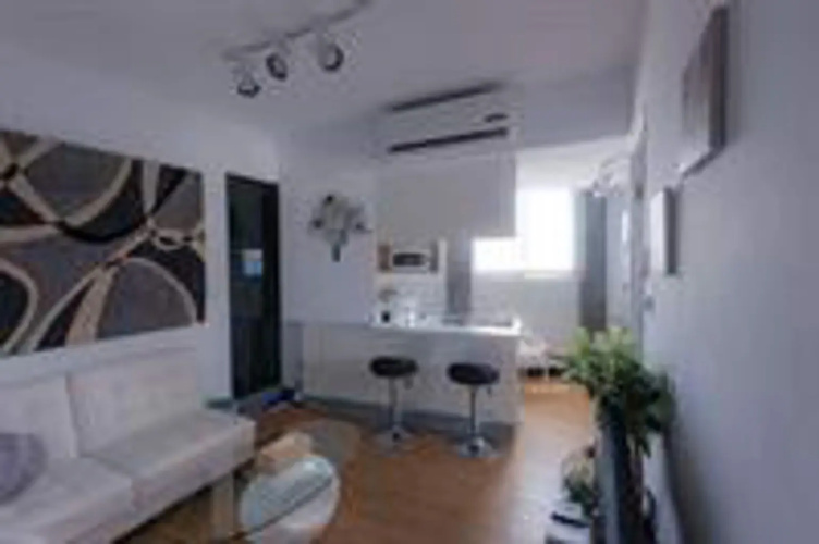 54 Condo Hostel