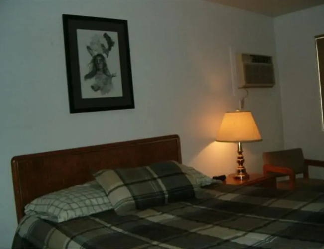 Salmon River Motel