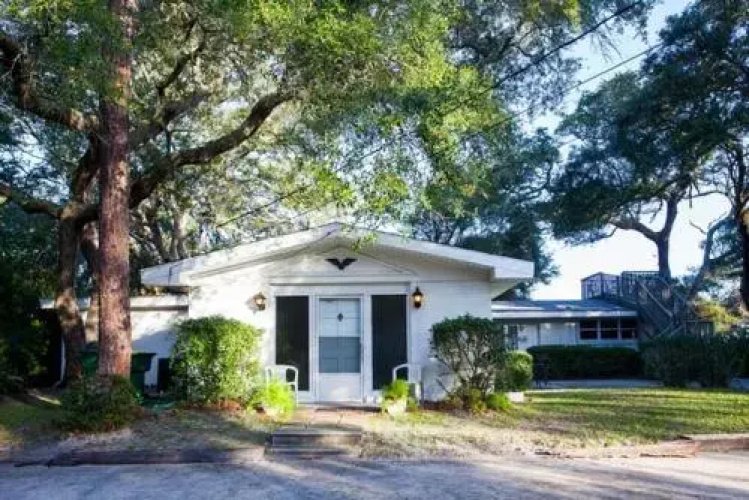 Sea Cottage - 1 Br Condo