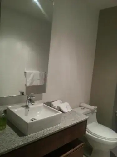 Suites Metropoli Bristol Park
