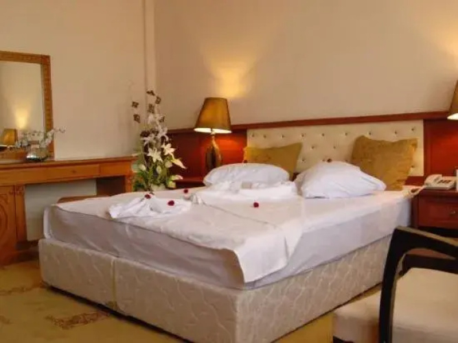 Grand Estel Hotel