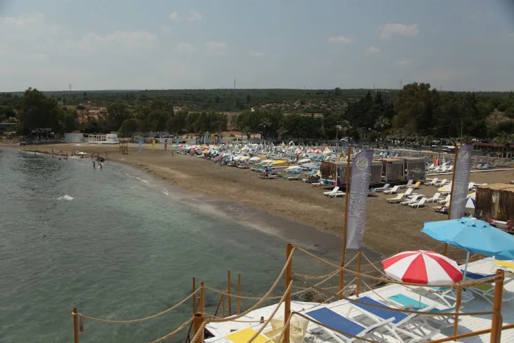 Queenaba Beach