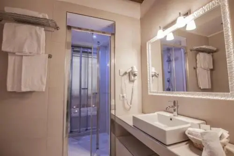 Town House Spagna 4 - Spa Baths