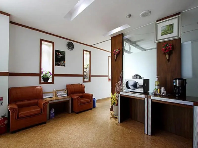 Goodstay Roma Motel
