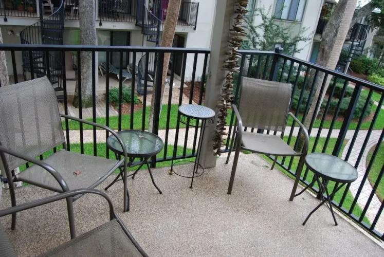 74 Springwood Villa