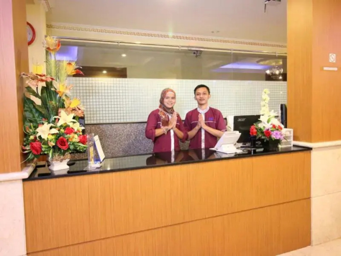 Ion Hotel