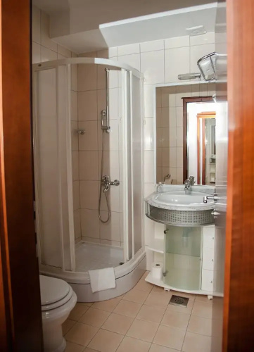 Hotel Hum