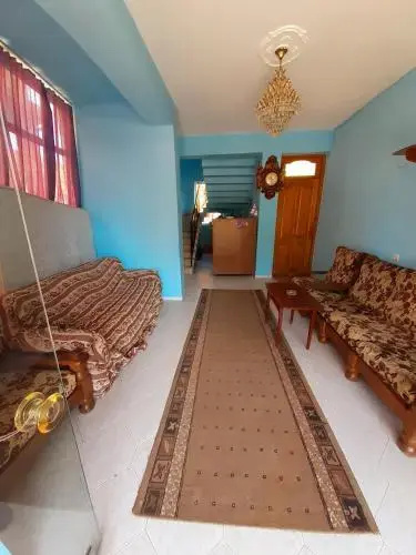 Liza Hotel