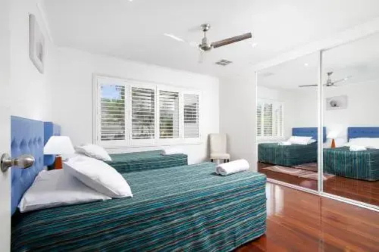 20 Noosa Parade