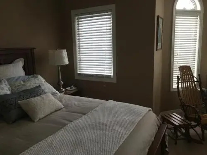 Willow Pond Satellite B&B