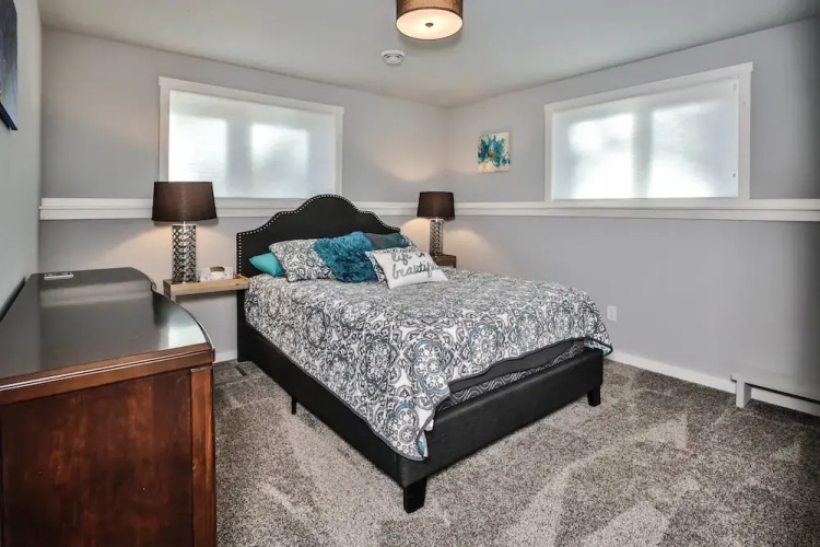 Rosie's Retreat - 4 Br Home