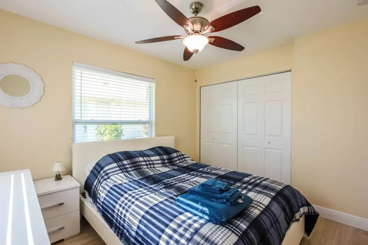 Cape Coral 1019 B