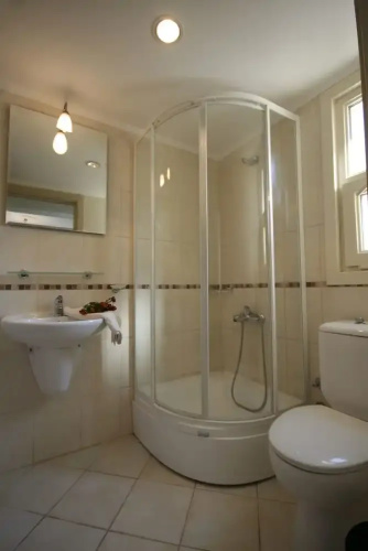 Important Group Royal Heights Residence