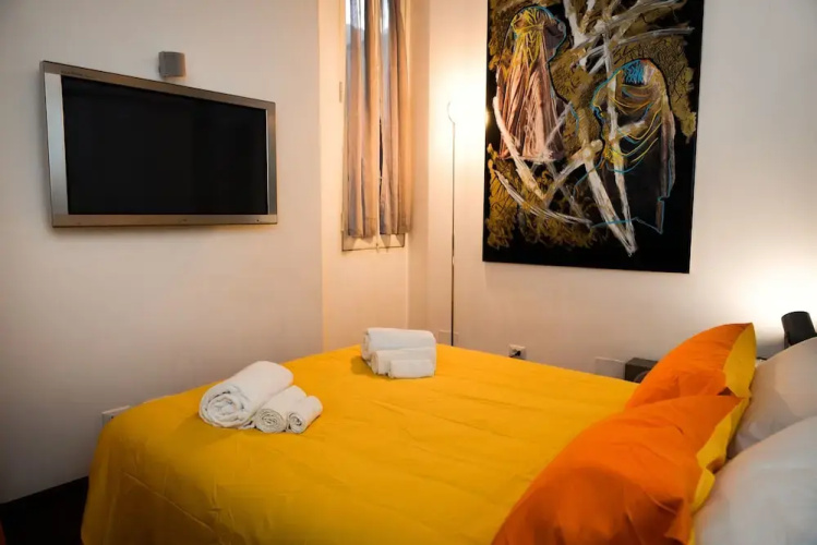 Lavatore Trevi 1BR Apartment