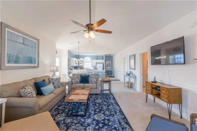 Magnolia North 305-4830