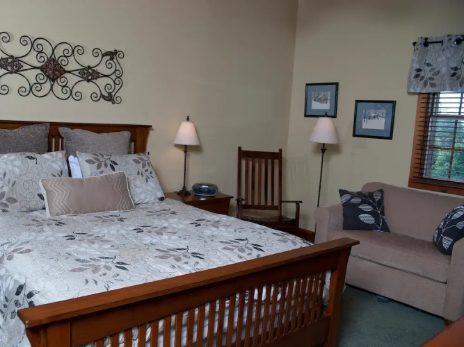 4 Br: Whistlepunk 18