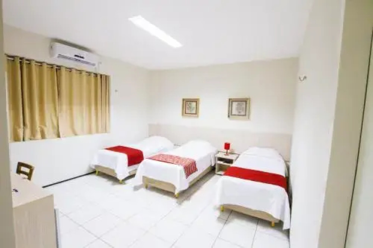 Holiday Hotel Picos